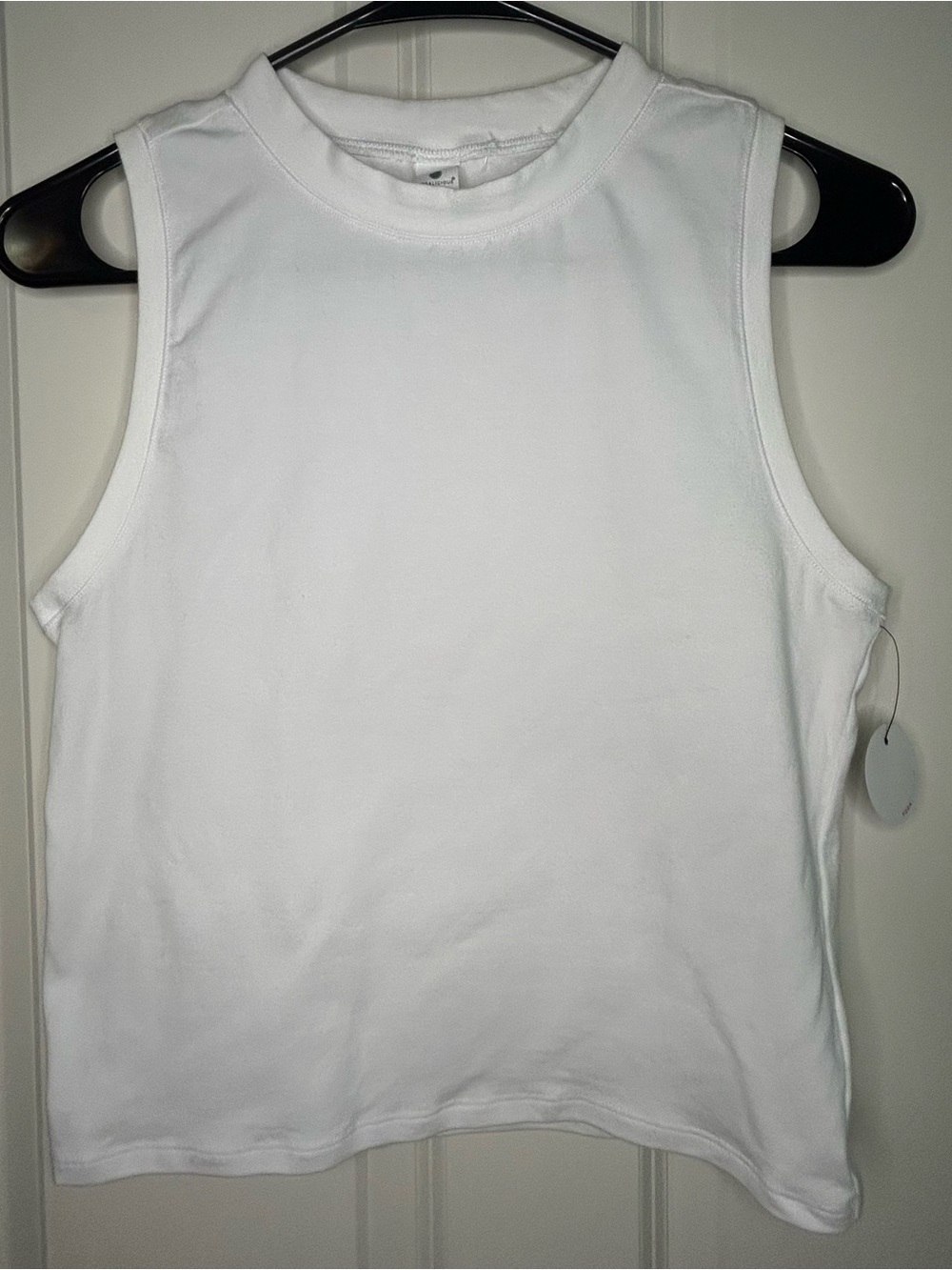 Yogalicious White Sleeveless Cotton athletic Tank Top